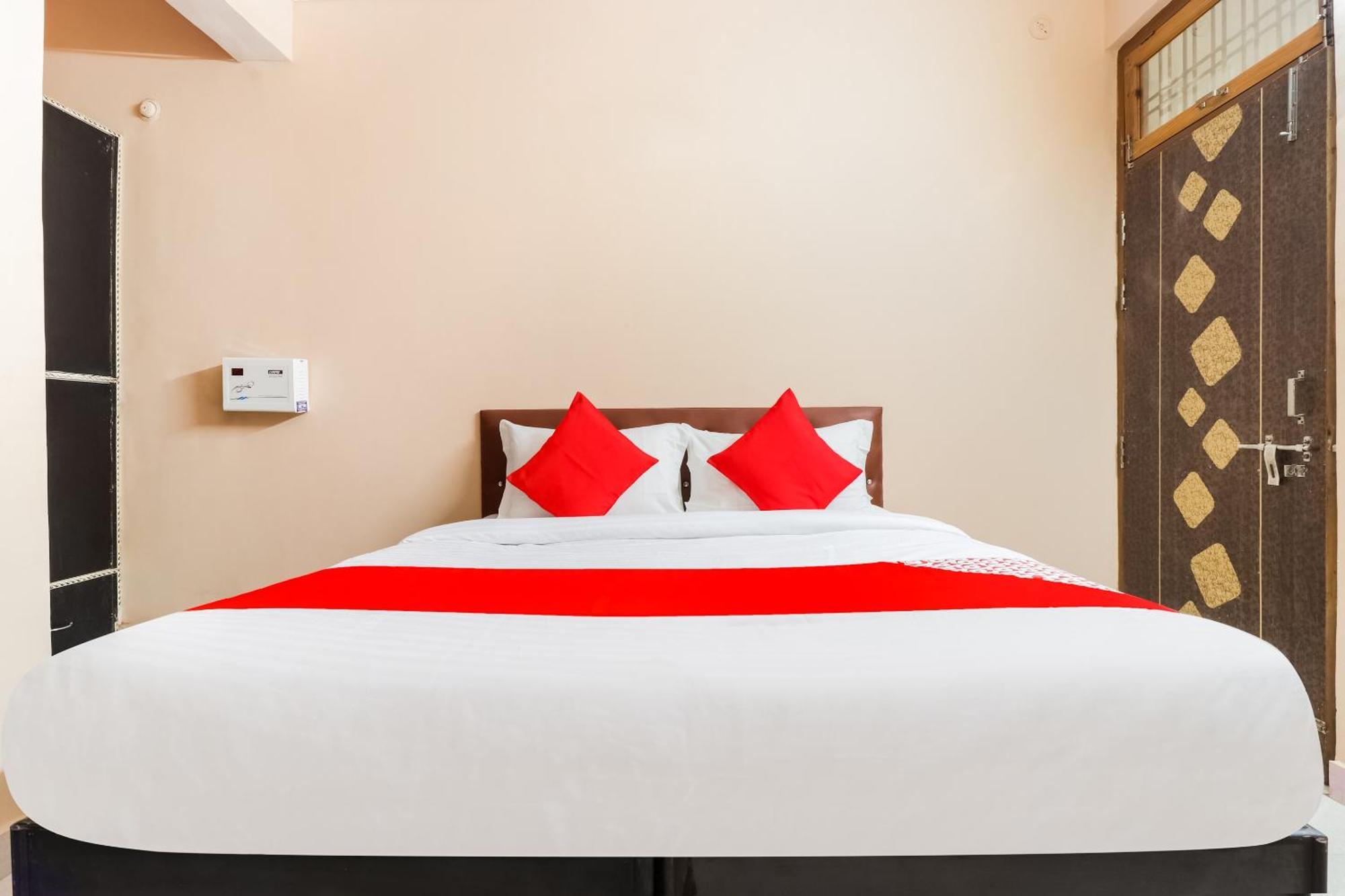 Hotel O Kalawati Palace Bhauli エクステリア 写真