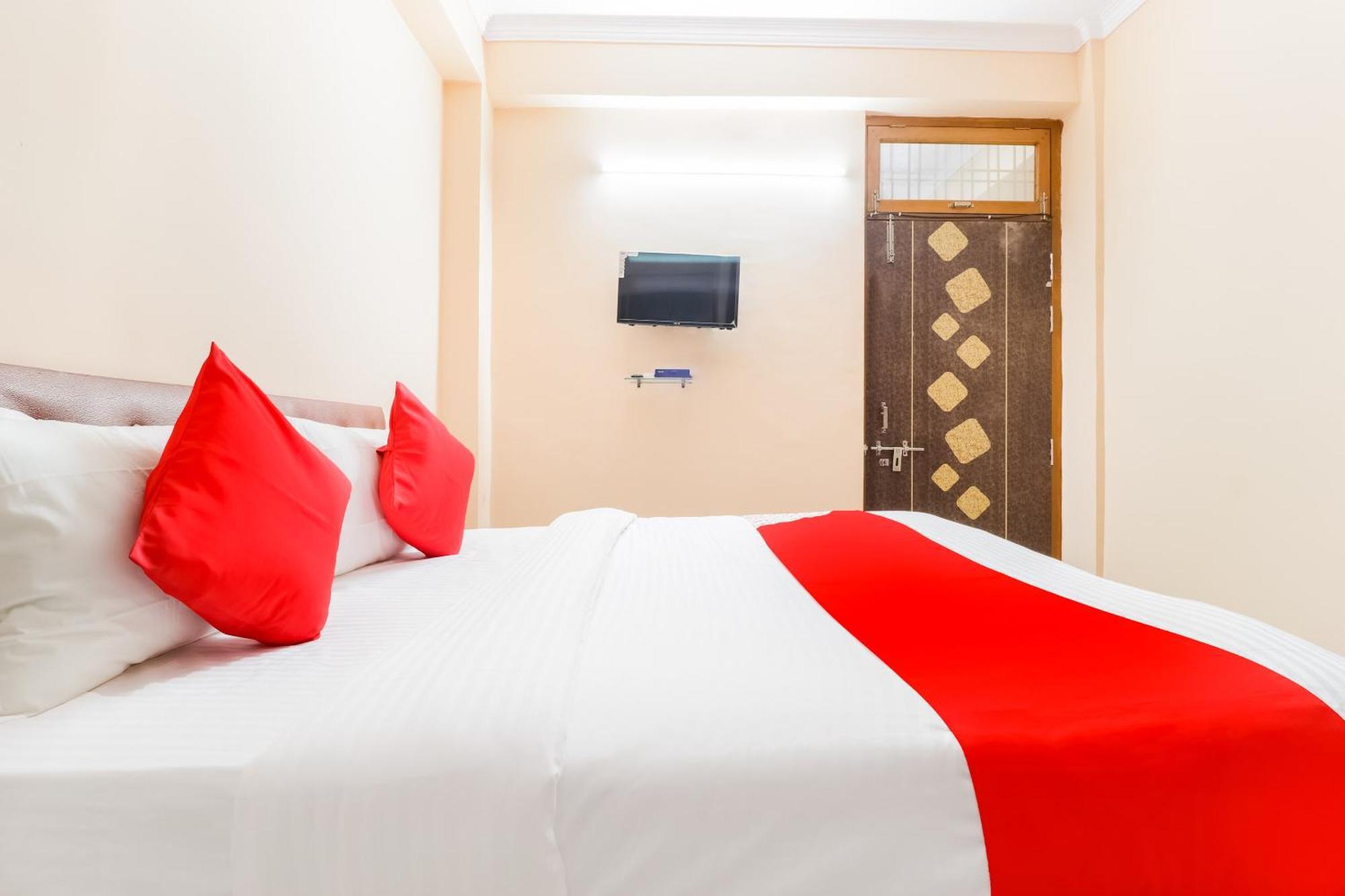 Hotel O Kalawati Palace Bhauli エクステリア 写真