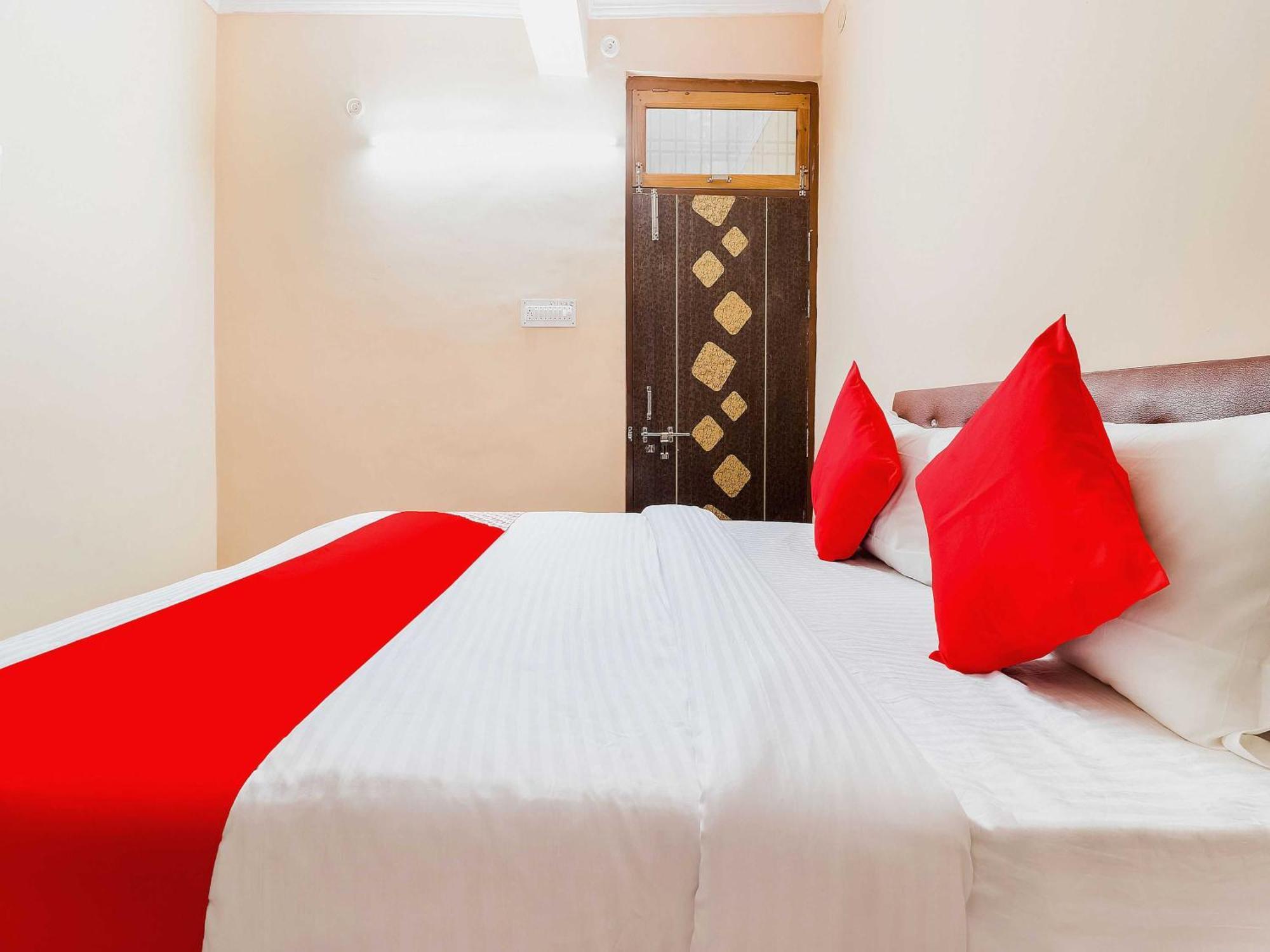 Hotel O Kalawati Palace Bhauli エクステリア 写真